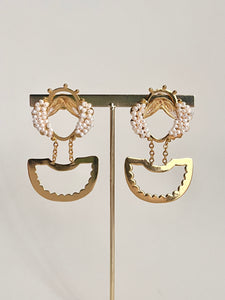 Aretes Heredera empollerada
