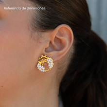 Cargar imagen en el visor de la galería, Aretes Donaire, baño de plata.
