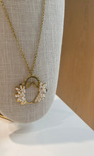 Cargar imagen en el visor de la galería, Collar Heredera XL con plata, con perlas.
