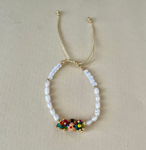 Cargar imagen en el visor de la galería, Pulsera Estelita Montuna.
