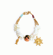 Cargar imagen en el visor de la galería, Pulsera sol, peces y empollerada.
