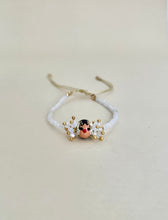 Cargar imagen en el visor de la galería, Pulsera Estelita de cristales Empollerada.
