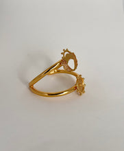 Cargar imagen en el visor de la galería, Pulsera Cuff Heredera empollerada
